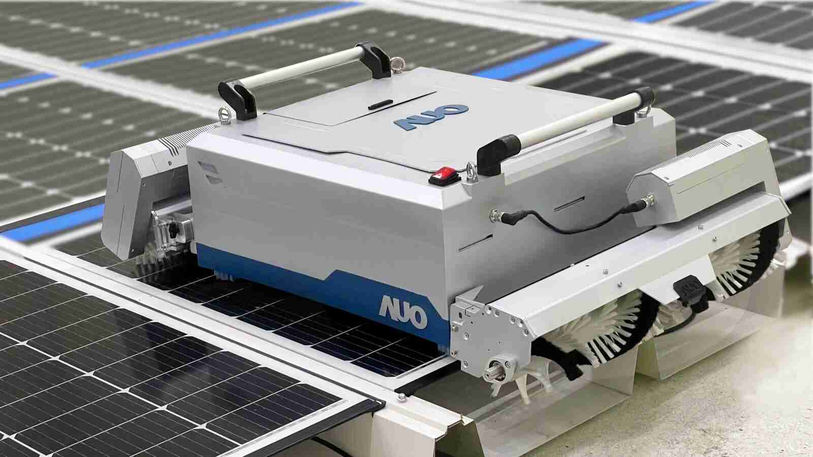 彩运网致力EPC场域技术升级，，，，导入清洁机器人搭配传感器与AI数据分析，，，，大幅减少维运成本